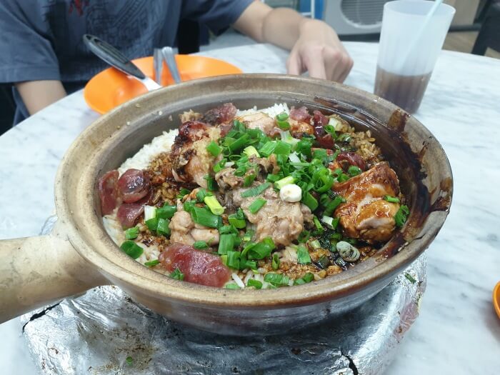 Claypot Chicken At Kedai Kopi Pudu Satu Enam Lapan