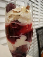 Cherry Cheesecake Parfait - Bake Chocolate Cake