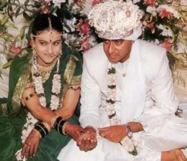 20-years-later-see-Kajol-and-Ajay-Devgan-wedding-album