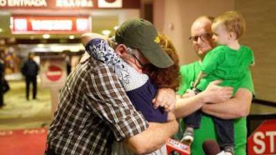 Pendeta Amerika Ini Akhirnya Kembali ke Rumah Setelah Dipenjara Selama 7 Bulan di India