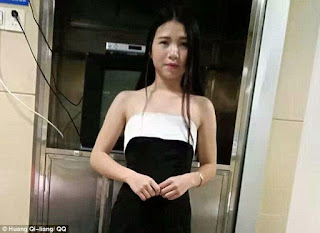 Chinese teenager offers her body for sale 