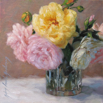 PINK YELLOW WHITE ROSES IN GLASS VASE