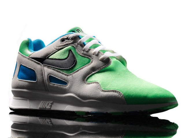 Flattophitop!: NIKE AIR FLOW (2011)