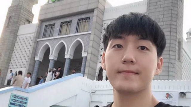 Gak Cuma Daging Babi, YouTuber Korea Mualaf Heran Islam Larang Alkohol Gak Cuma Daging Babi, YouTuber Korea Mualaf Heran Islam Larang Alkohol