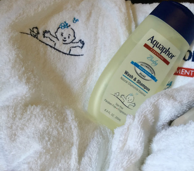 Aquaphor baby wash & shampoo