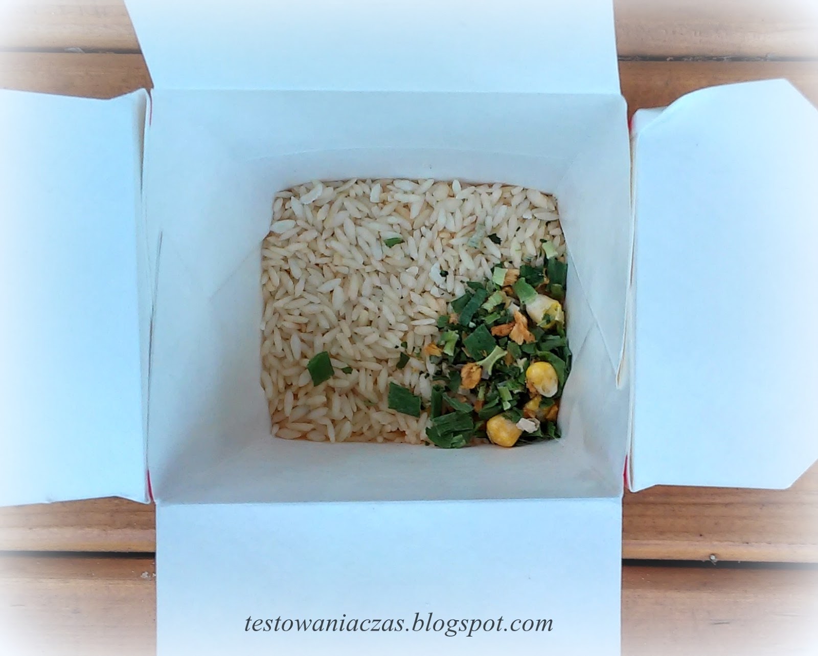 VIFON Lunch Box kurczak słodkokwaśny z ryżem testowaniaczas