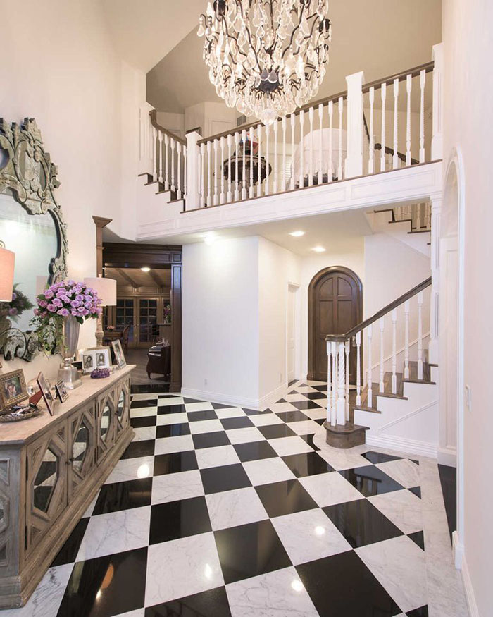 Kyle Richards' extravagant Bel Air home Room Like This