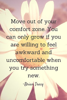 Picture with a quote to move out of your comfort zone