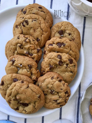 Chewy Chocolate Chip Cookies with Melted Butter