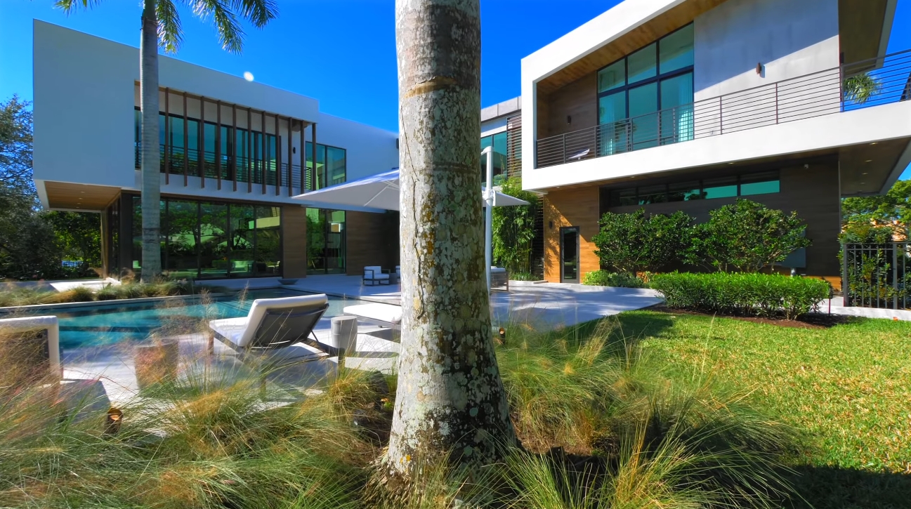 51 Photos vs. 2690 Hackney Rd, Weston, FL Luxury Home Interior Design Tour