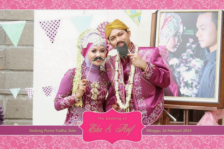 Photo Booth Souvenir Pernikahan di Semarang Photo Booth Semarang