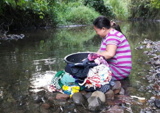 18+ Arti Mimpi Cuci Baju Di Sungai Sama Istri