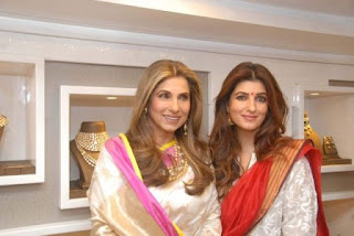 Twinkle Khanna, Biography, Profile, Biodata, Family , Husband, Son, Daughter, Father, Mother, Children, Marriage Photos.