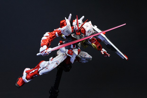 Painted Build: RG 1/144 Gundam Astray Red Frame 