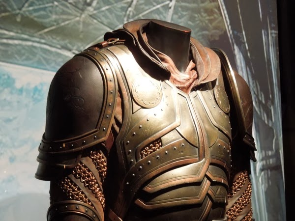 Thor Dark World Volstagg armor detail