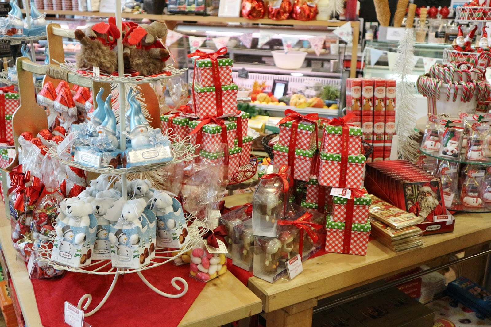 A CHRISTMAS DAY OUT IN GLASGOW - A Life With Frills