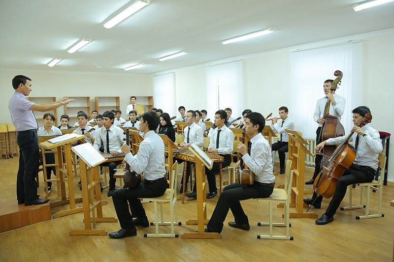 KOMILAXON.UZ: Jahon xalq musiqa janri