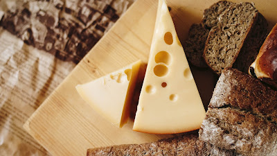 ¿De dónde viene la palabra «queso»?