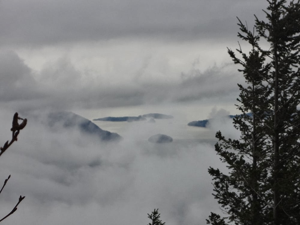 Foggy pictures of Howe Sound from Brunswick Mountain