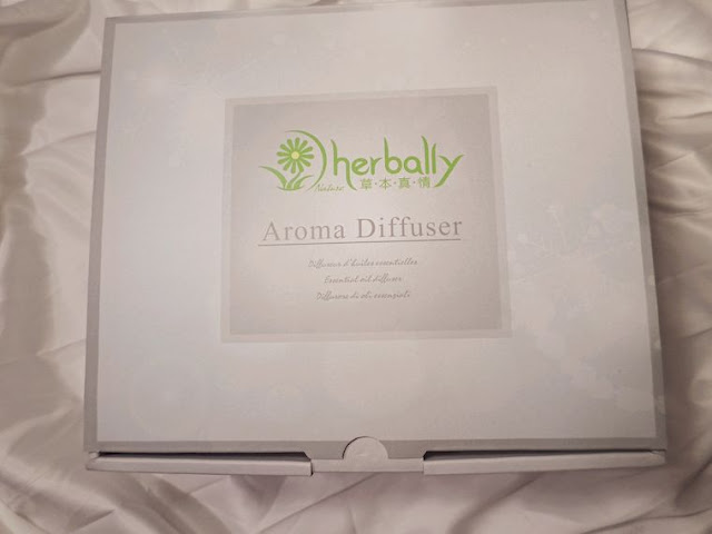 香氛 ░ 北歐風格的設計,質感品味的居家生活herbally 草本真情【花容】精油原木擴香儀