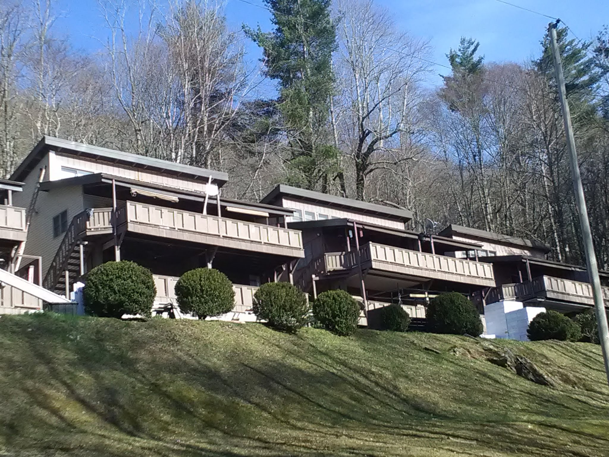 Hawks Nest Village Homeowners