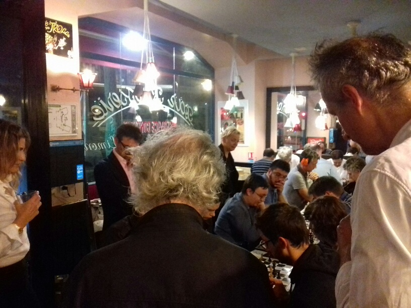 Canal SaintMartin Echecs 296e Quentin Bertrand monte d'un cran