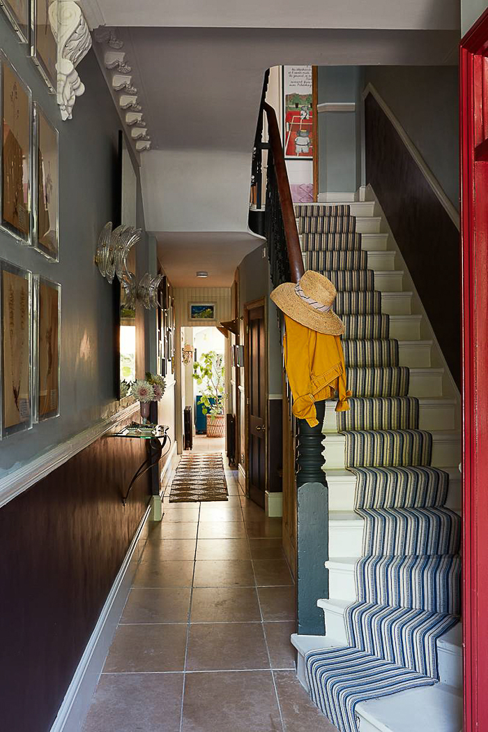 Englantilaista ja värikästä