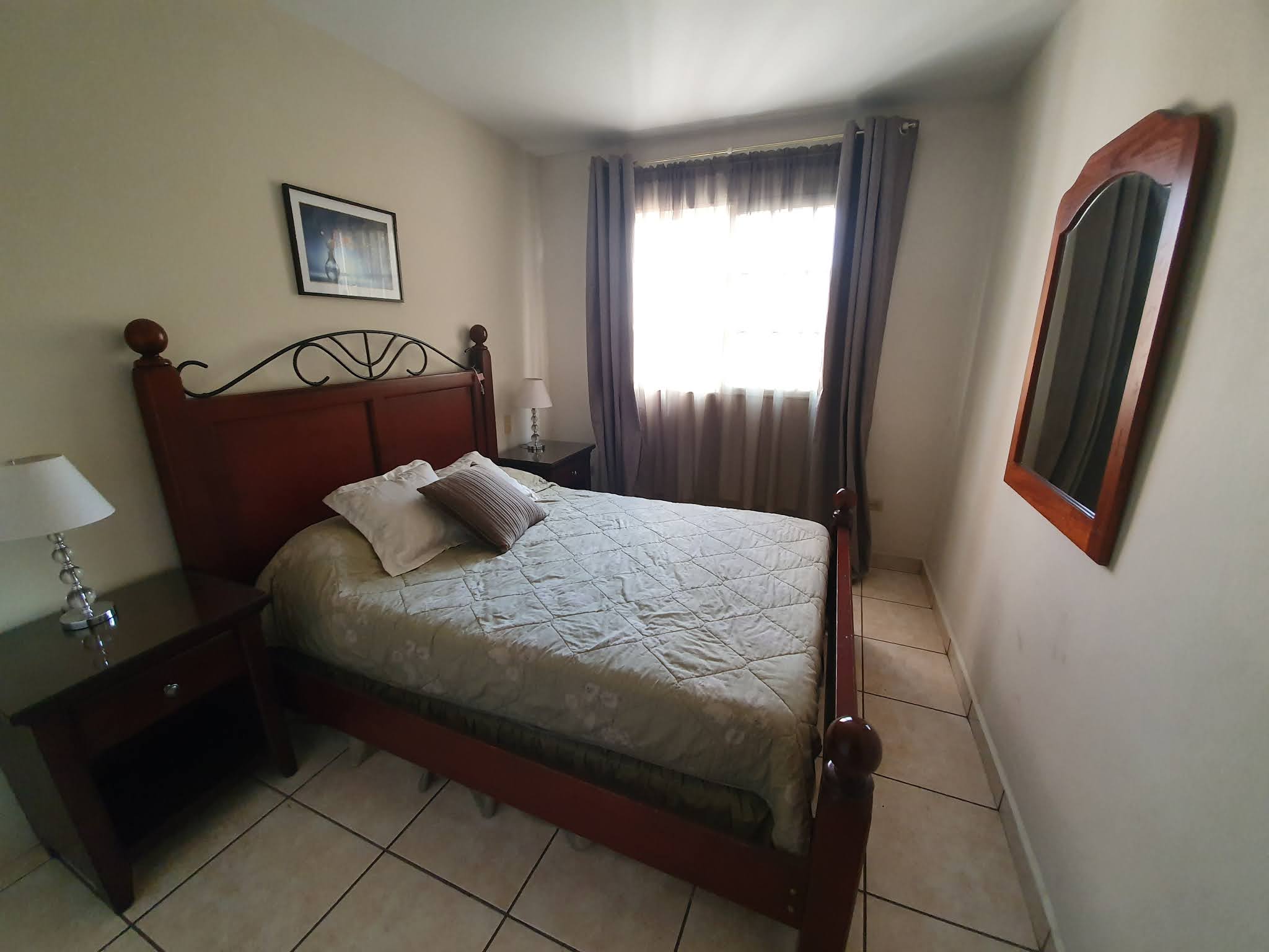 Apartments in Tegucigalpa (HONDURAS) APARTAMENTO AMUEBLADO 4 3