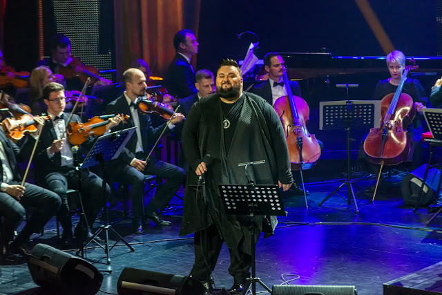 „Samo jednom se ljubi“ – sjećanje na Ivu Robića:  koncertom Jazz orkestra HRT-a s gostima pjevačima otvoreni Glazbeni dani HRT-a 2020.u Opatiji