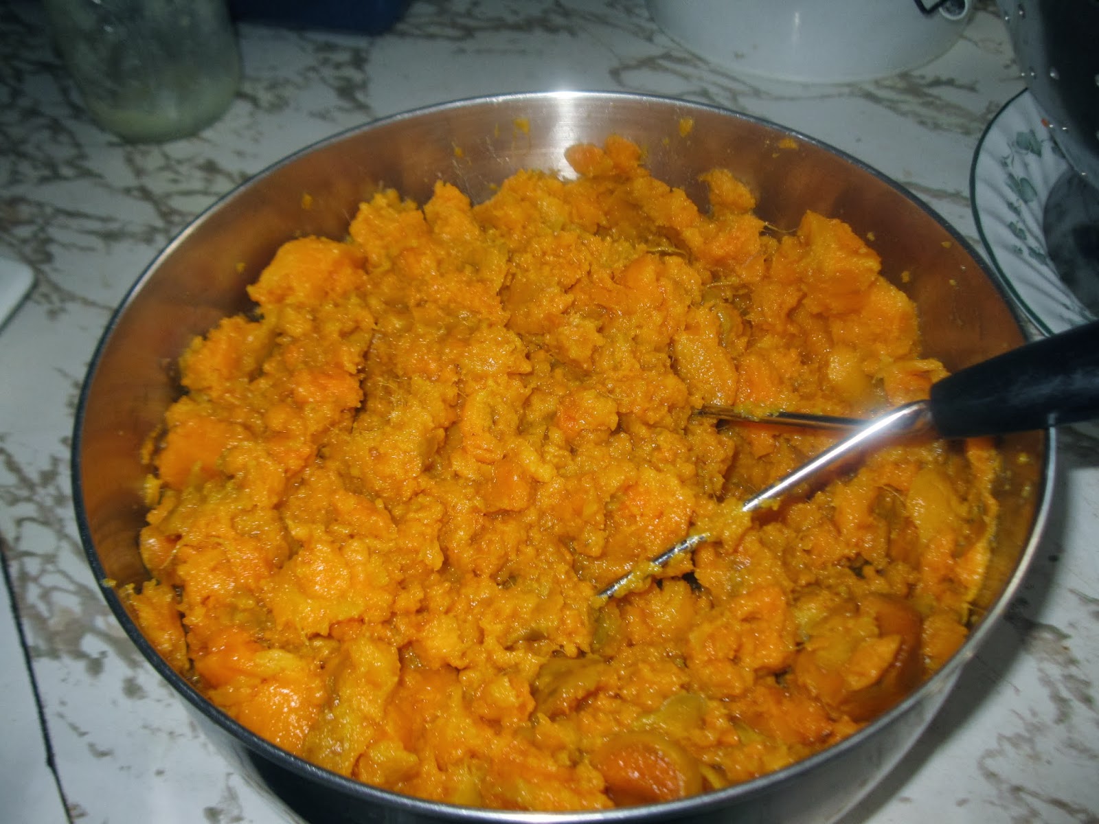 Simply Homemaking Dehydrating sweet potatoes...