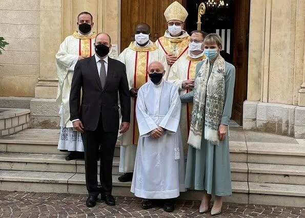 Diocese of Monaco celebrated 70 years of presence in Monaco of the Oblates of St. Francis de Sales. Prince Rainier III. Sage green maxi shirt dress