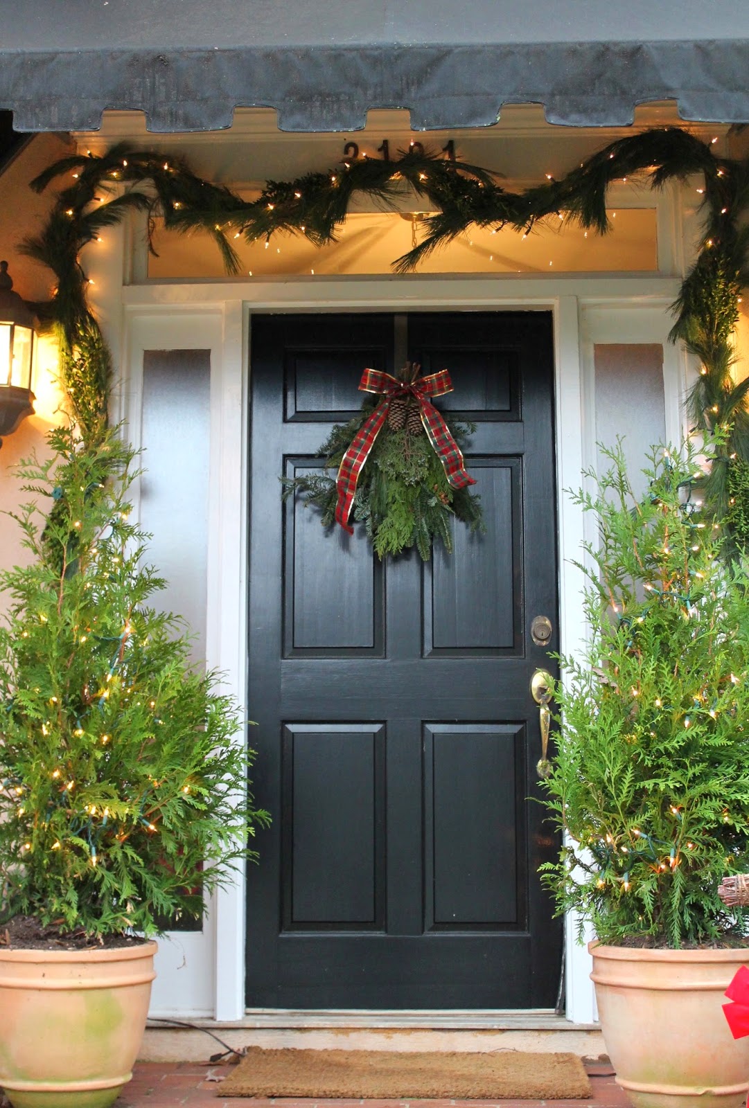 Designing Domesticity: Holiday Front Entry 2014