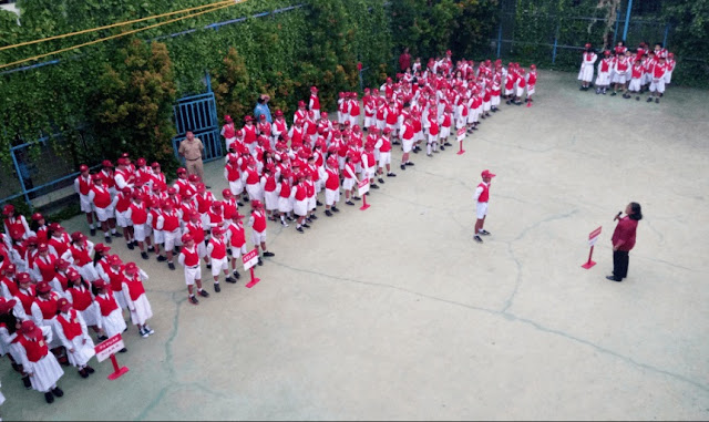 Amanat Pembina Upacara Hari Senin Bertema Menuntut Ilmu