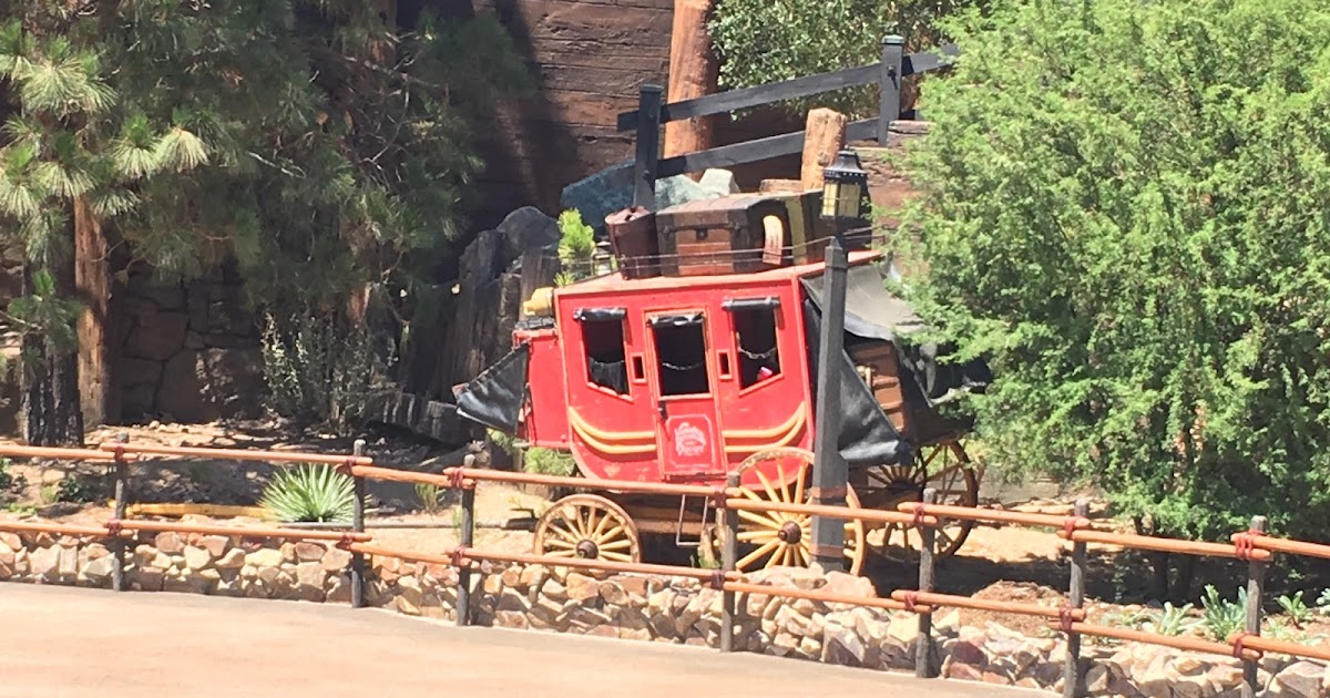 Tribute to Knotts Berry Farm in Disneyland