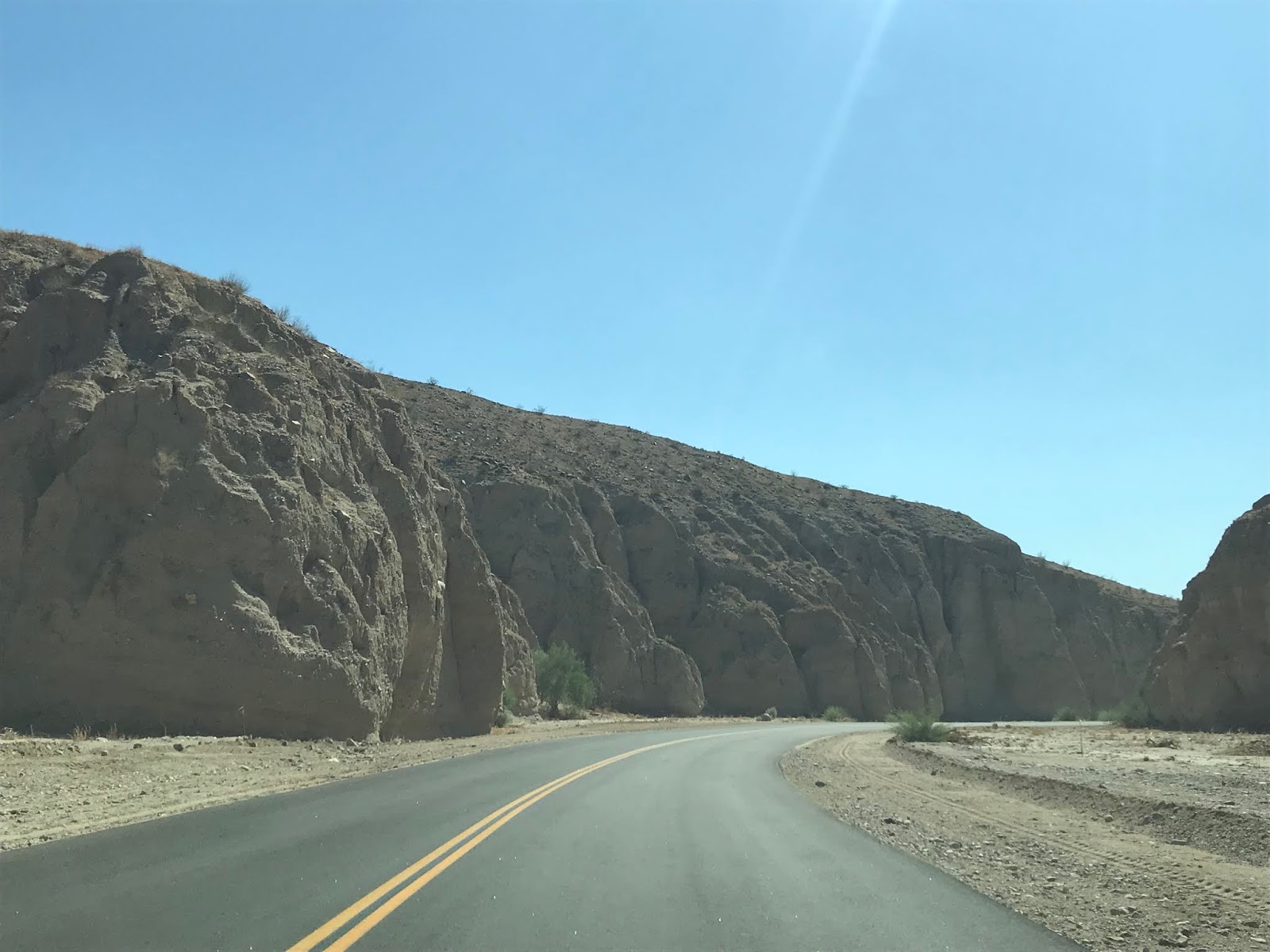 Box Canyon Road (former US 60, US 70 and the second California State