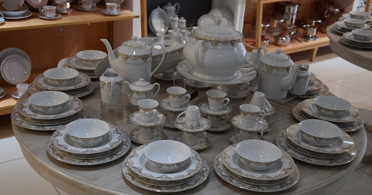 Tunisie,La Rose Des Sables, Porcelaine; Cup, Creamer & Set Pâte ware  plates.