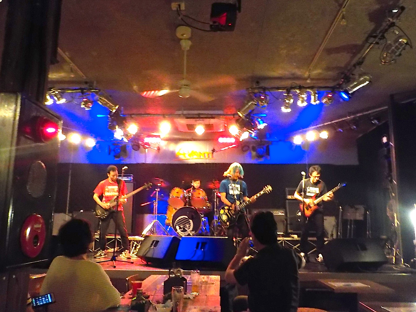 Nobufumi Ohara I Ll Jump Off From The Cliff 浜で弾き語り練習の成果を出そう 6 8豊橋 Avanti 参加型フリーステージ参加