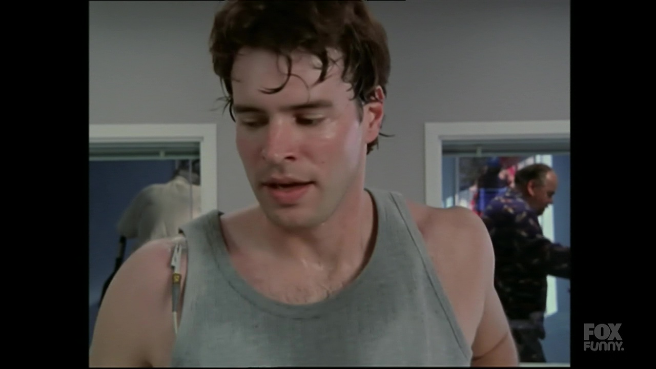 ausCAPS: Scott Foley in Scrubs 1-20 “My Way or the Highway”