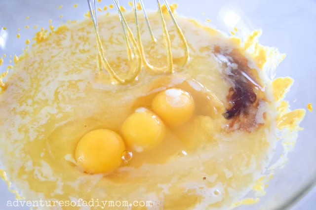 add eggs, butter and vanilla to pumpkin mixture