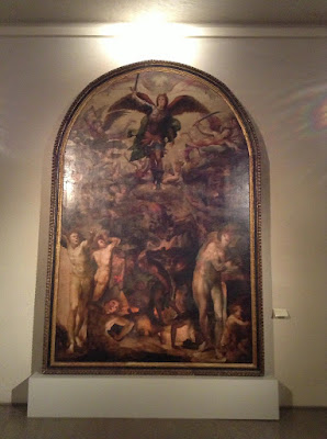 Pinacoteca di Siena: l’arcangelo Michele scaccia gli angeli ribelli del Beccafumi
