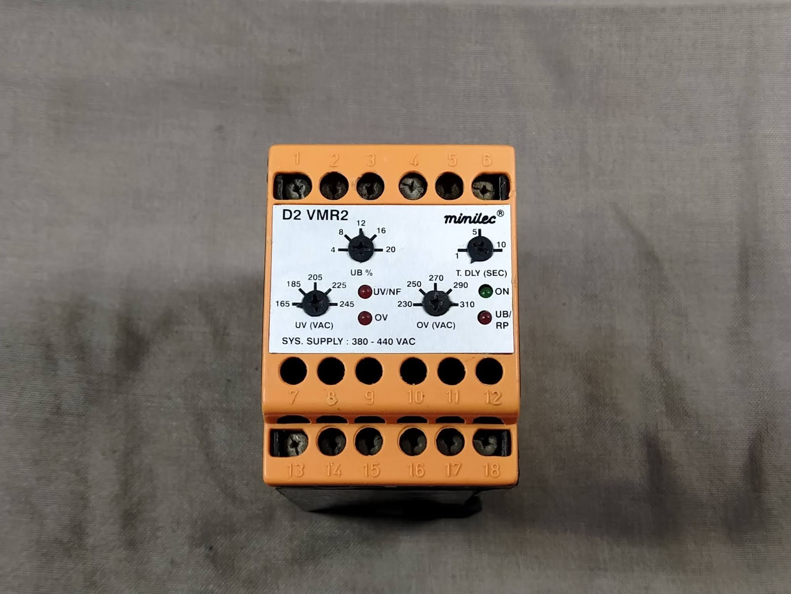 MINILEC D2 VMR2 PHASE FAILURE RELAY D2VMR2