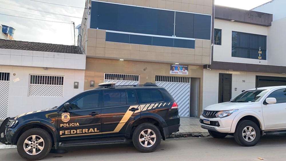 Prefeito e vice-prefeito de Agrestina são presos durante operação da Polícia Federal