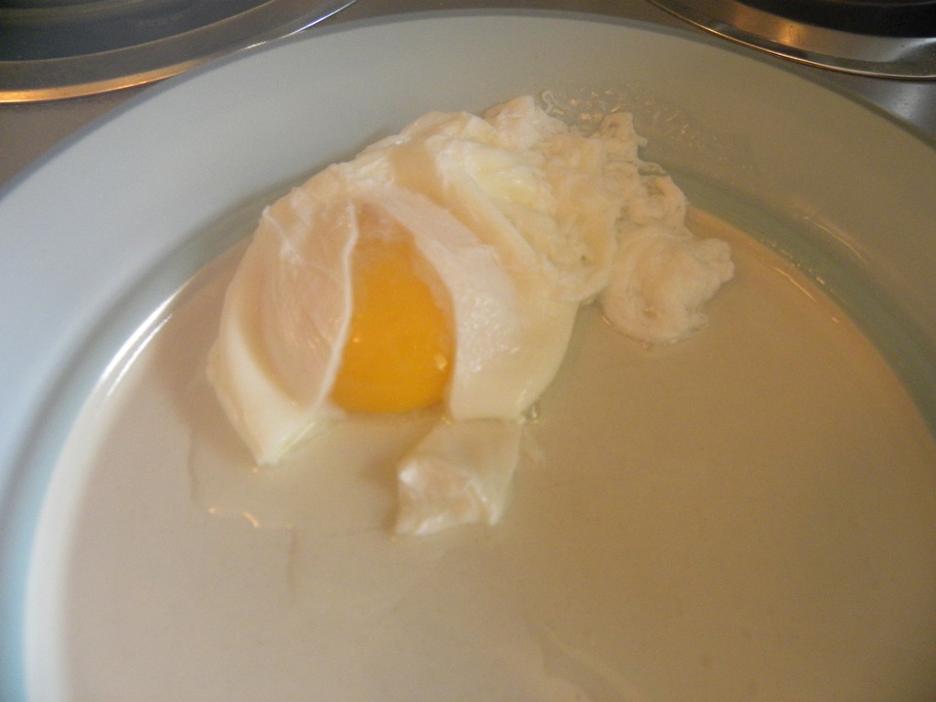 All Things Yummy Poached EggFailure!