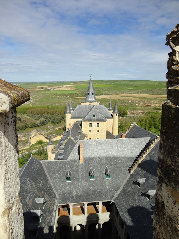 EL ALCÁZAR DE SEGOVIA DESDE SU TORRE MÁS ALTA