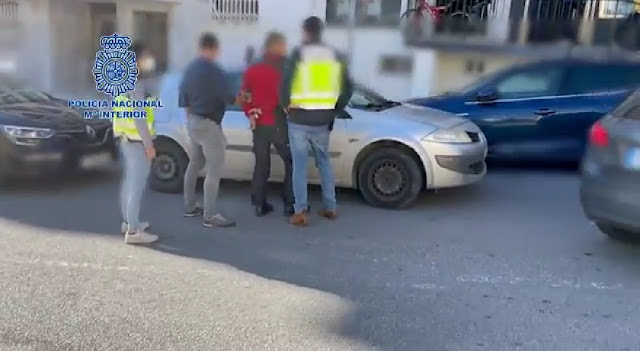 Ingresan en prisión los tres vigilantes que asaltaban viviendas de lujo en Estepona 
