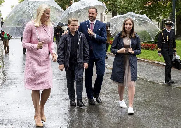 Crown Prince Haakon, Crown Princess Mette-Marit, Princess Ingrid Alexandra and Prince Sverre Magnus