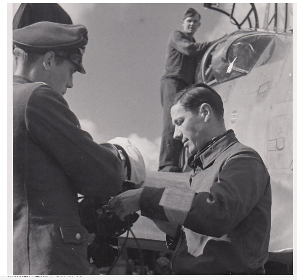 FalkeEins the Luftwaffe blog Me 410 vom ZG 26 Frühjahr/Sommer 1944