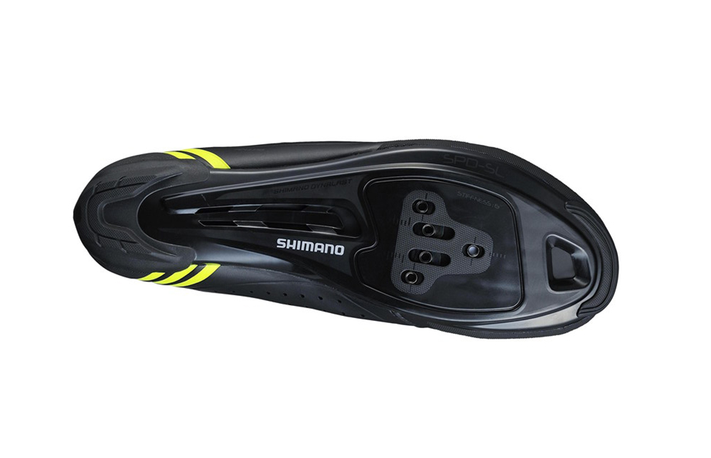 Shimano RW5, las zapatillas de invierno para carretera de firma japonesa ~ Ultimate Bikes Magazine