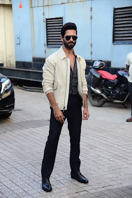 Shahid Kapoor, Mrunal Thakur and others snapped at the trailer launch of Jersey
