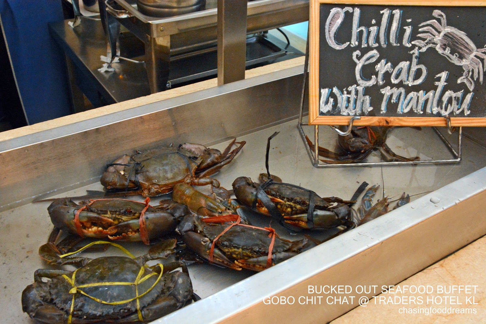 CHASING FOOD DREAMS Bucked Out Seafood Buffet Traders Hotel Kuala Lumpur